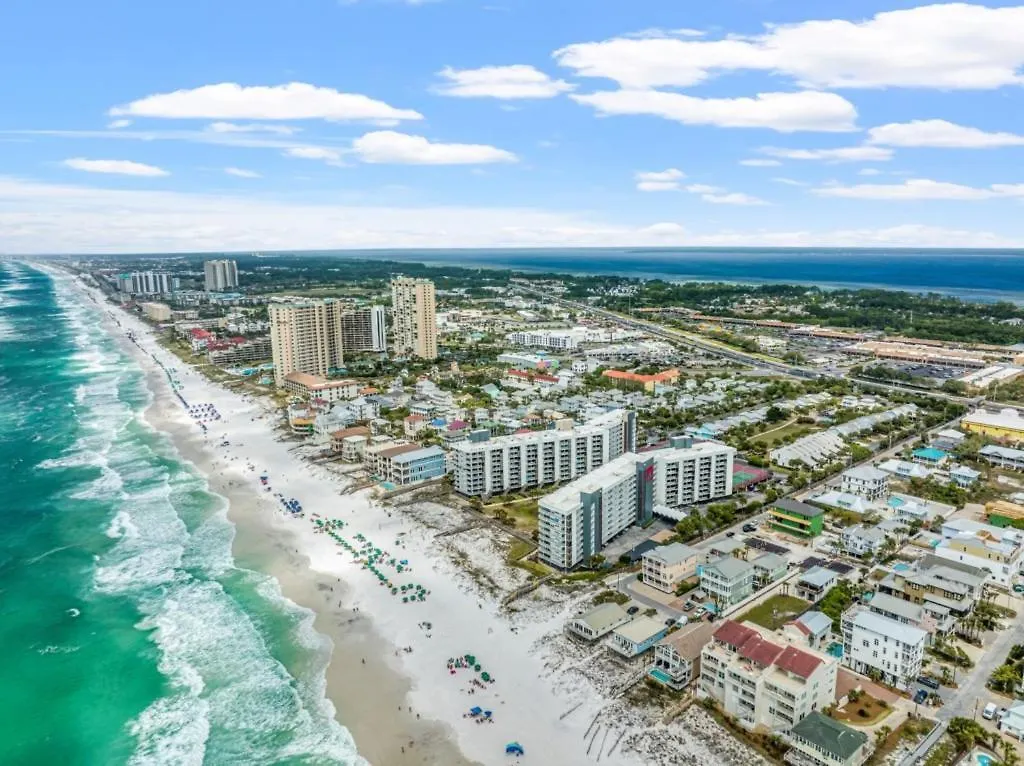 Mainsail Breeze With Heated Pool And Tennis Destin Apartment